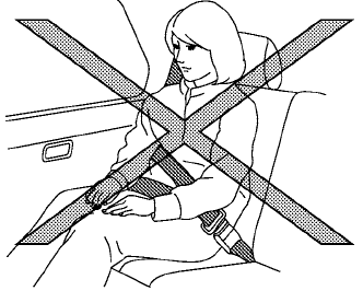 Nissan Murano. Precautions on seat belt usage